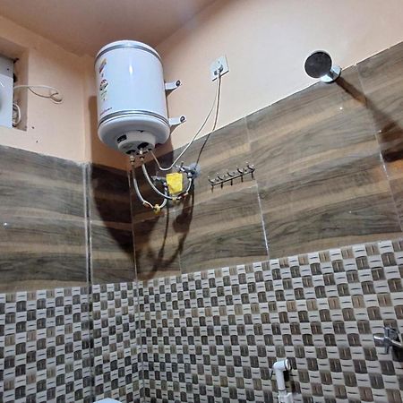 Shree Balaji Paying Guest House فاراناسي المظهر الخارجي الصورة