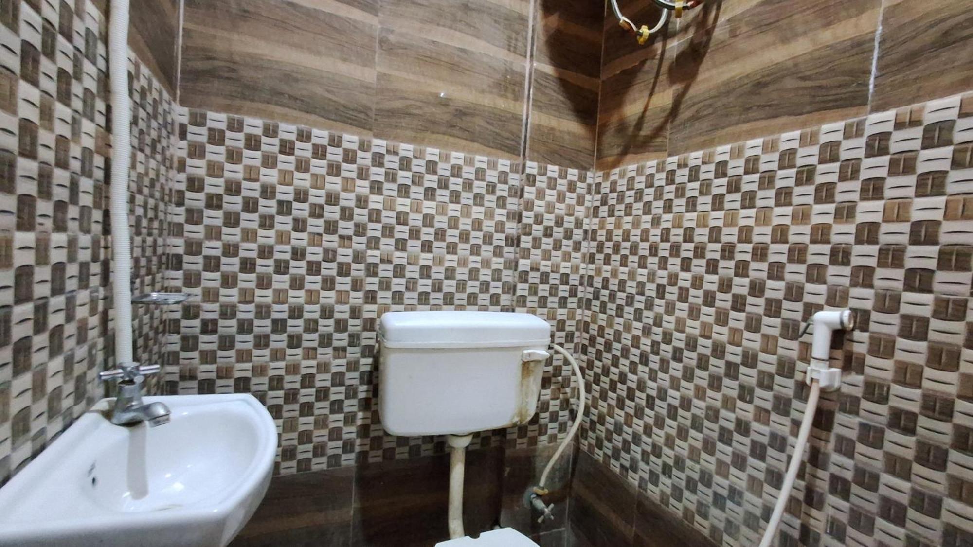 Shree Balaji Paying Guest House فاراناسي المظهر الخارجي الصورة
